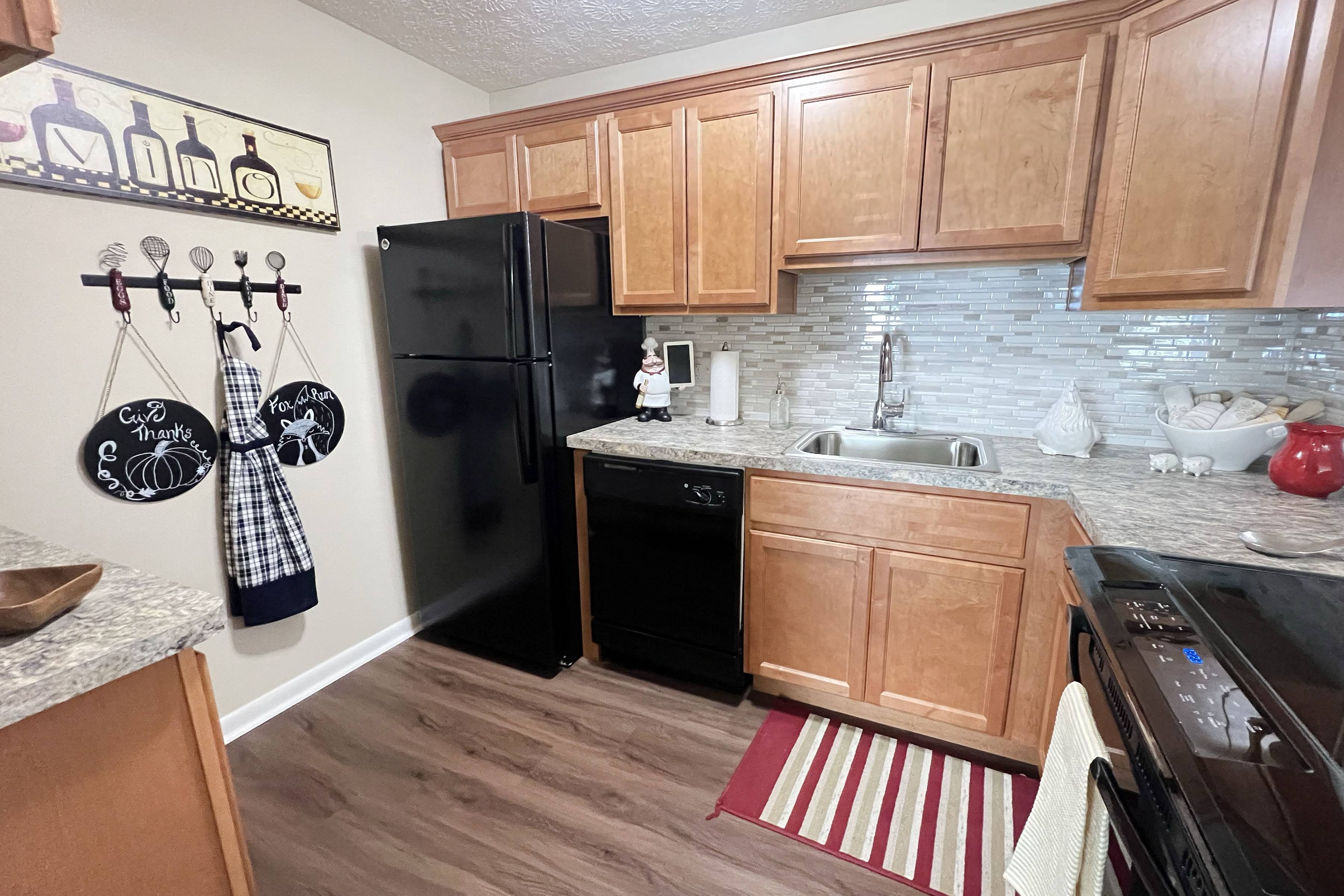 Fox Run Apartments Image 22