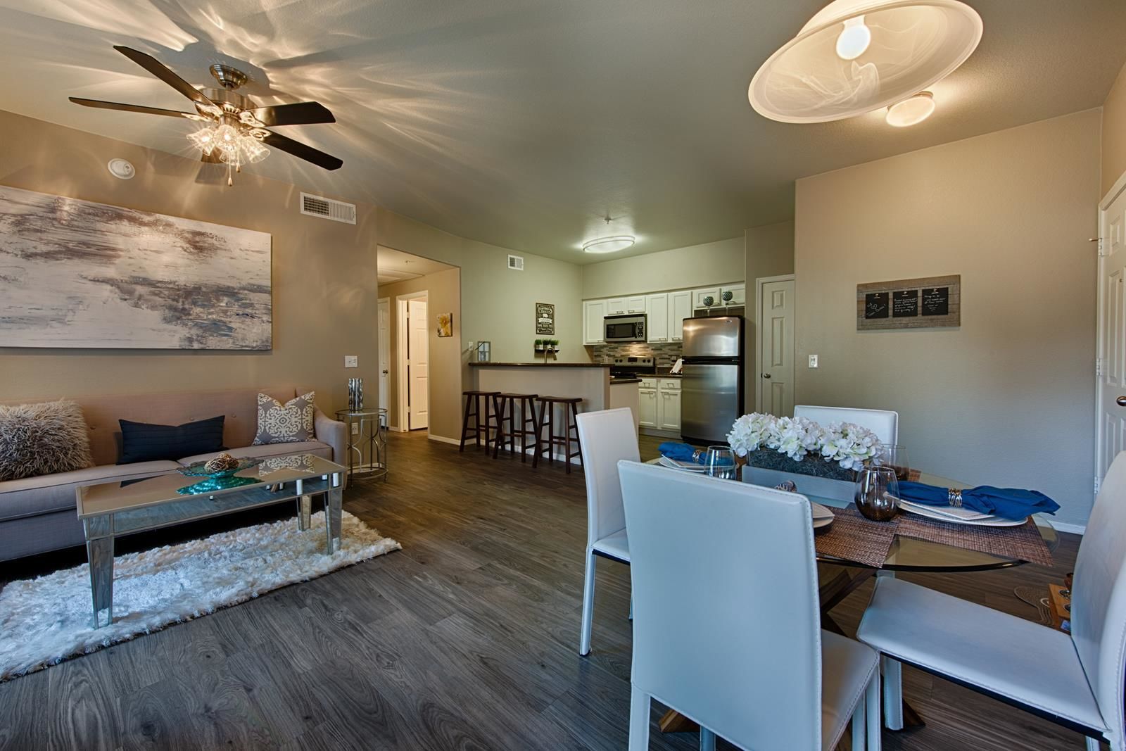 Town Center Apartments Image 18