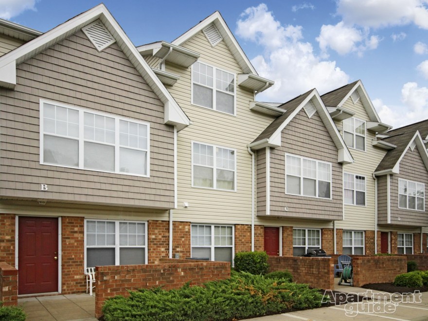 The Suites at Port Warwick Image 2