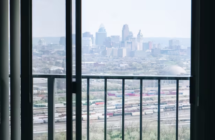 Emerald View Image 2