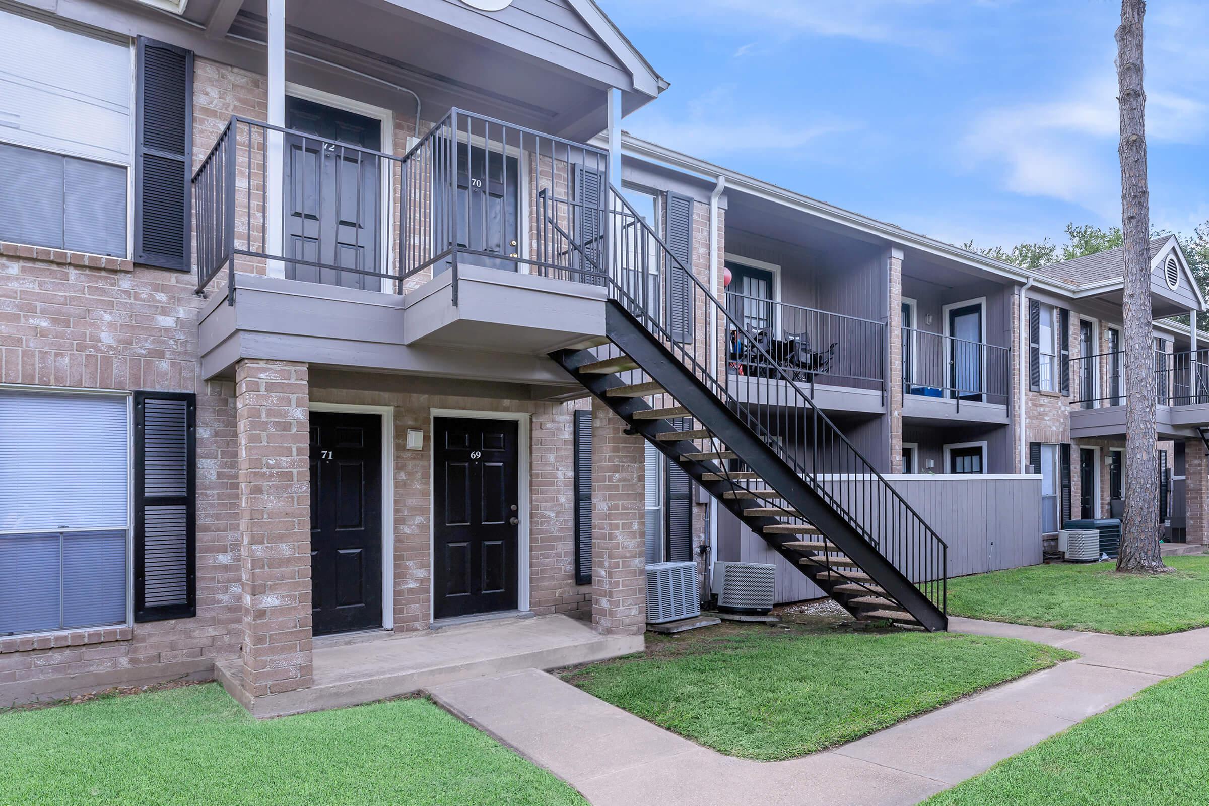 Hunters Point Image 2