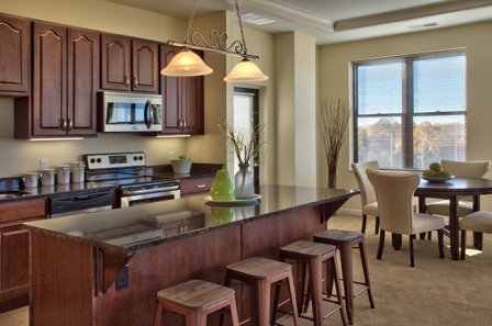 Lakeview Terrace Image 7