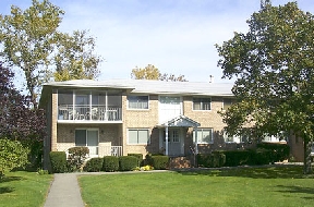 Clover Park Apartments Image 1