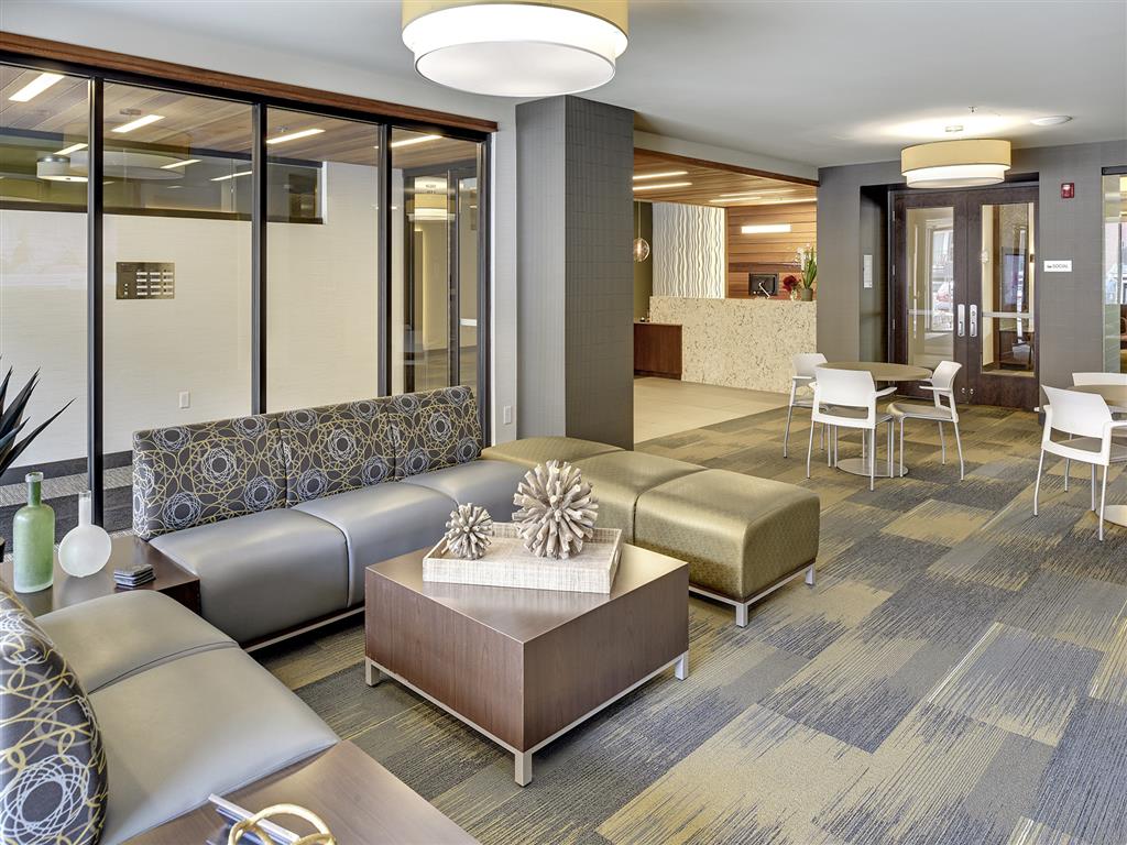 Be @ Axon Green Image 16