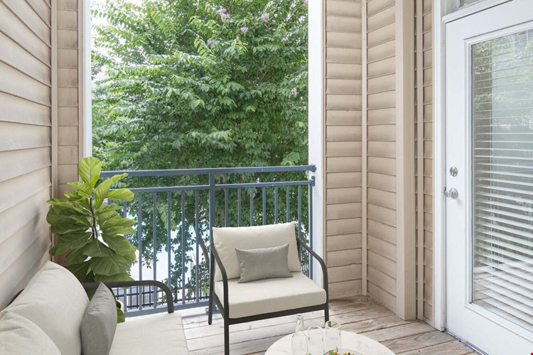 Camden Monument Place Image 13