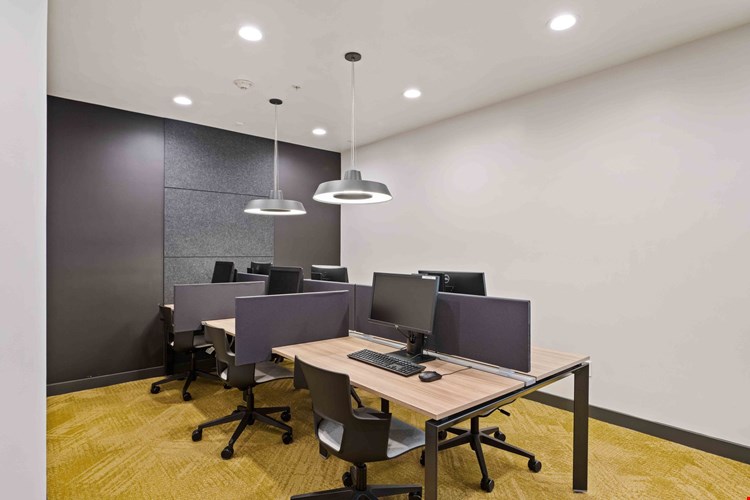 IMT Gallery 421 Image 31