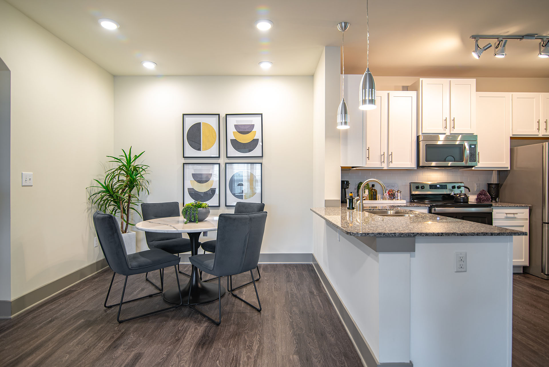 Summit at Nashville West Image 2