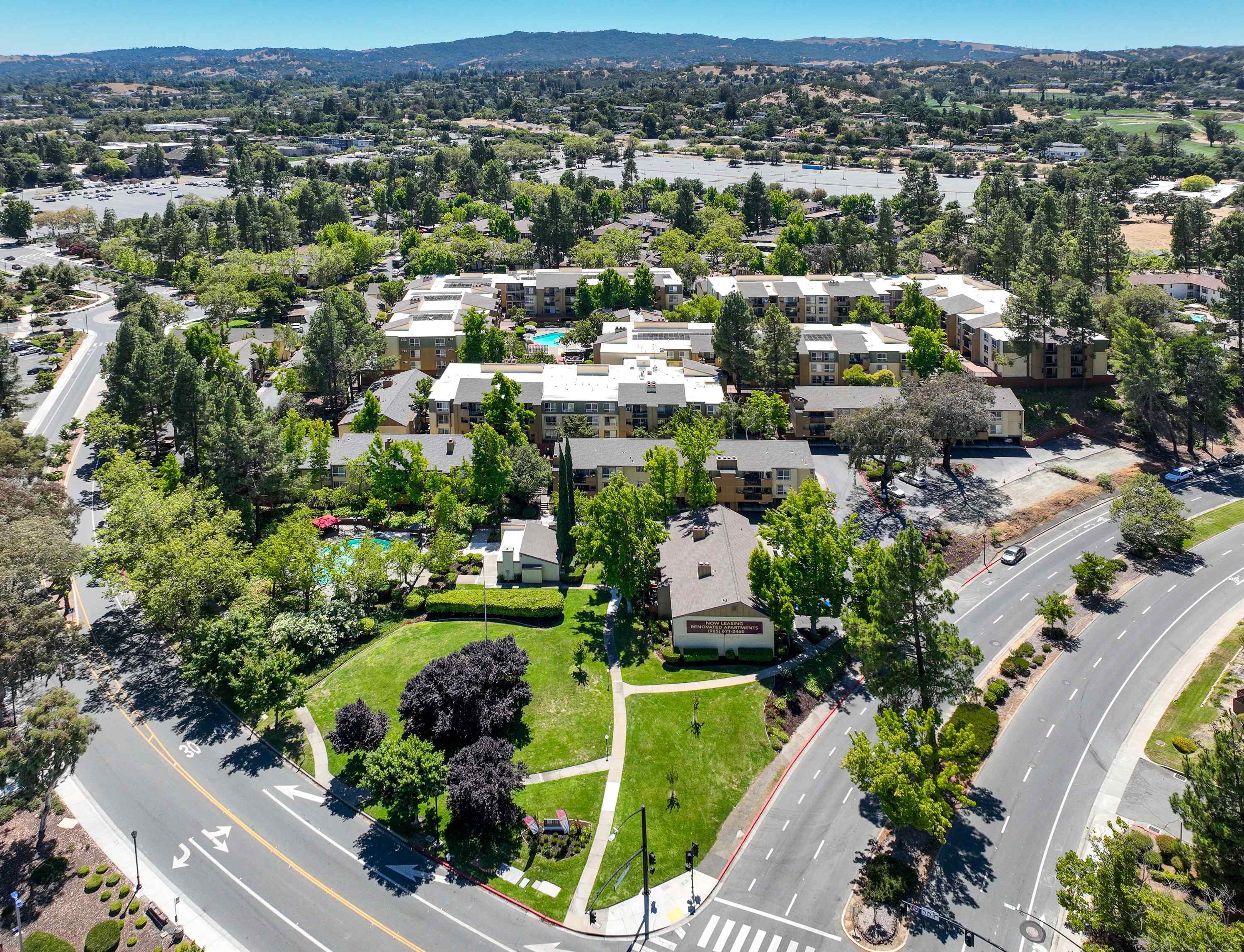 The Crest Pleasant Hill Image 27