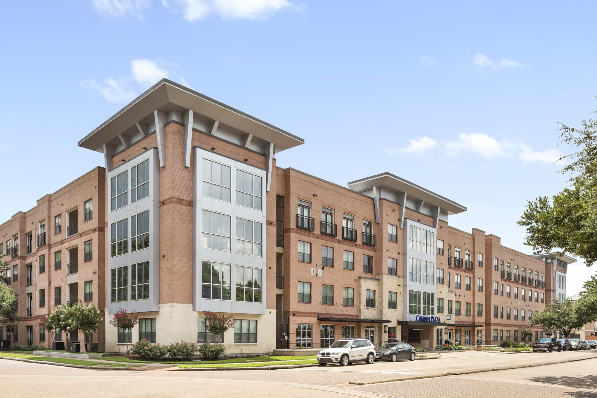 Camden Plaza Image 26