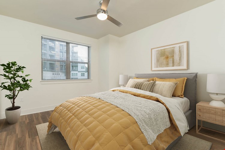 Olivian at the Realm Image 13