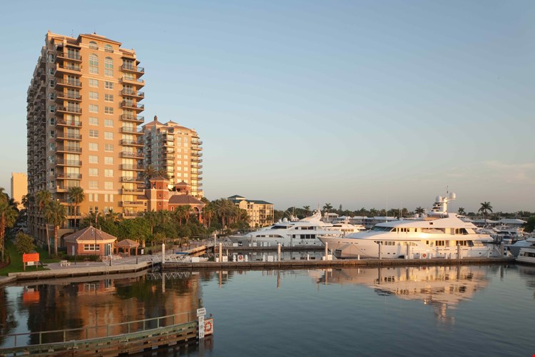 Sunrise Harbor Image 27