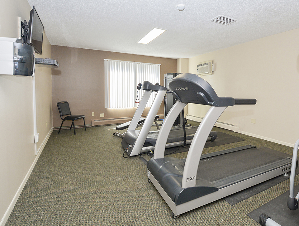 Eagle Pointe Image 13