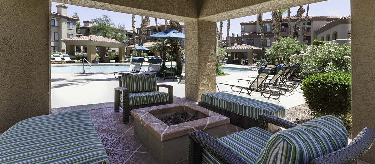 Apartments at Colonial Grand at Scottsdale Scottsdale