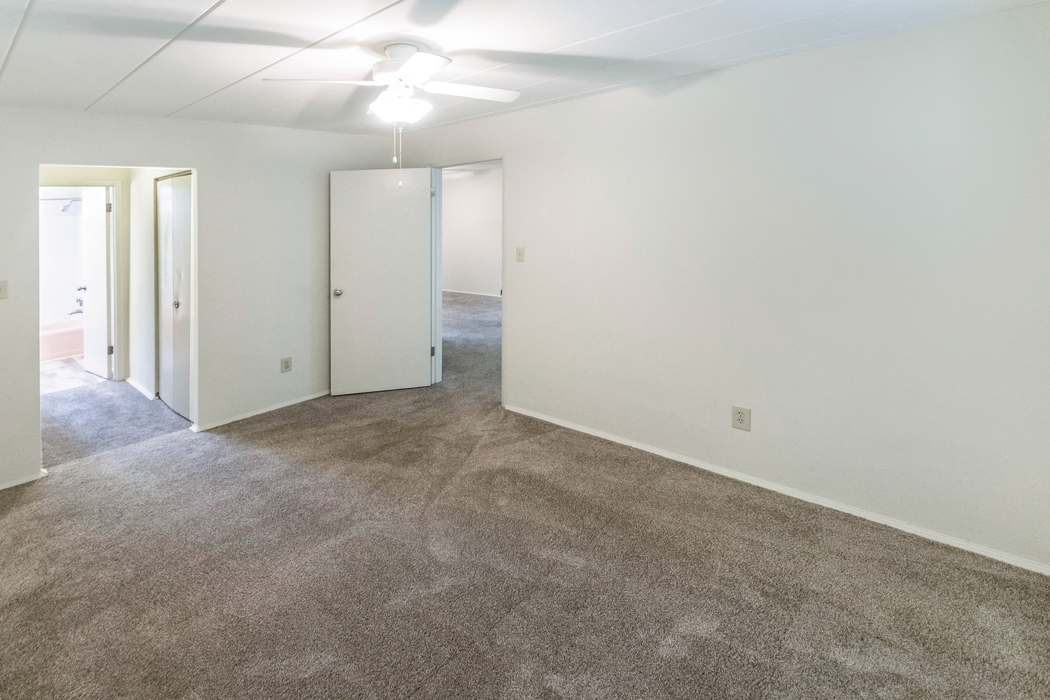 College Woods Image 47