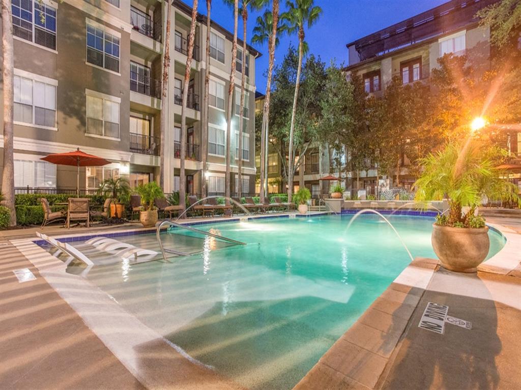 The Plaza Museum District Image 9