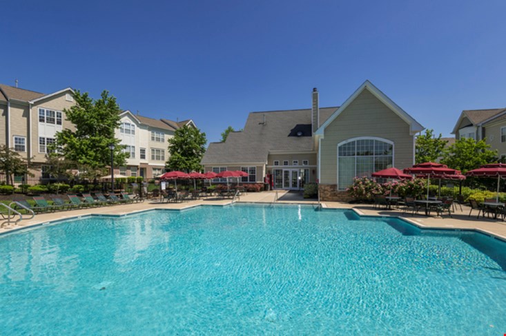 Camelot at LaMer Image 30