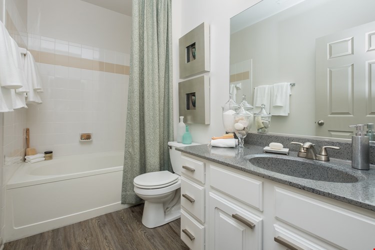 The Aventine at Oakhurst North Apartments Image 28