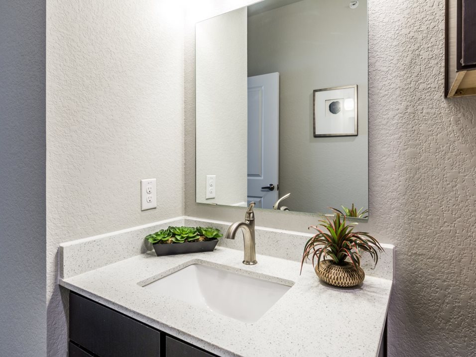 Urban North Apartments Image 11