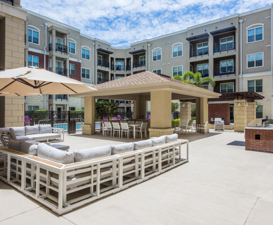 Varela Westshore Apartments Image 6