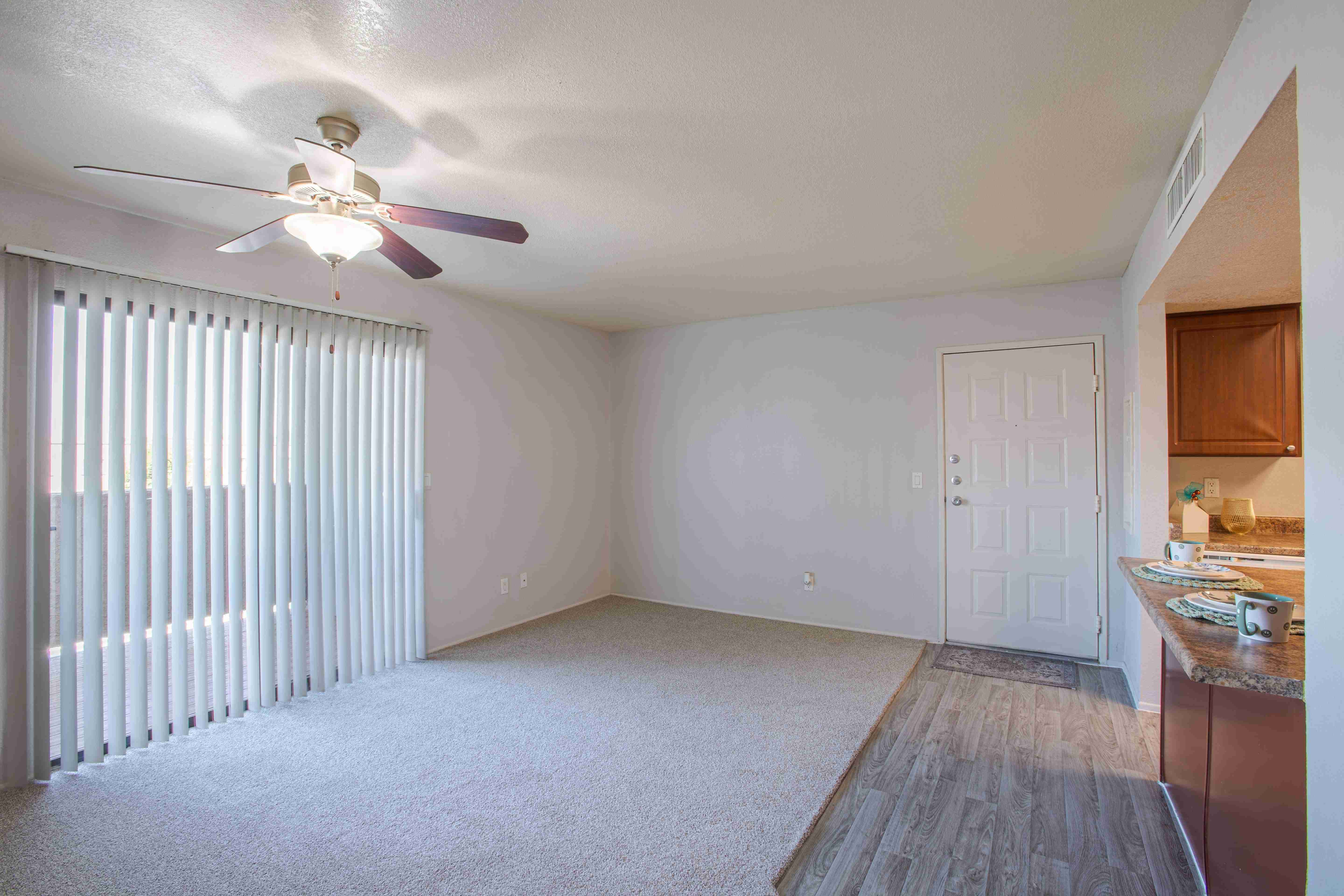 Peak at Oro Valley Image 19