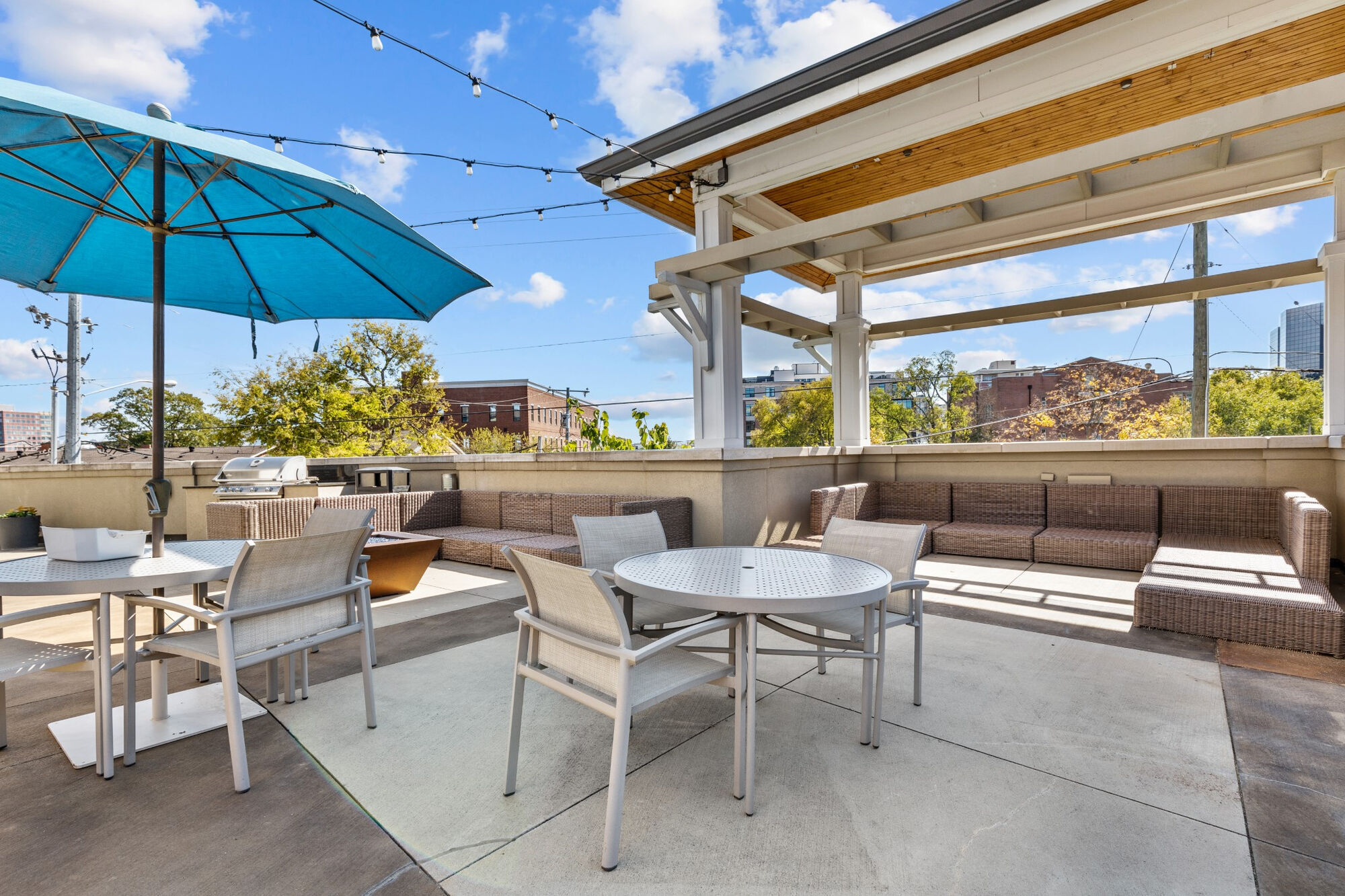 Duet Apartments Image 32