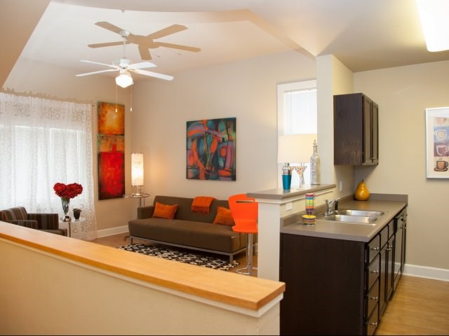 Apartments At River Garden On St Andrew New Orleans