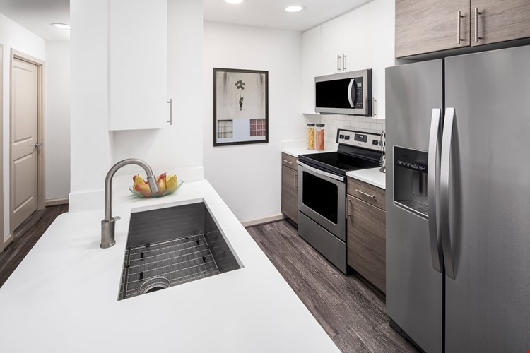 Camden Potomac Yard Image 1