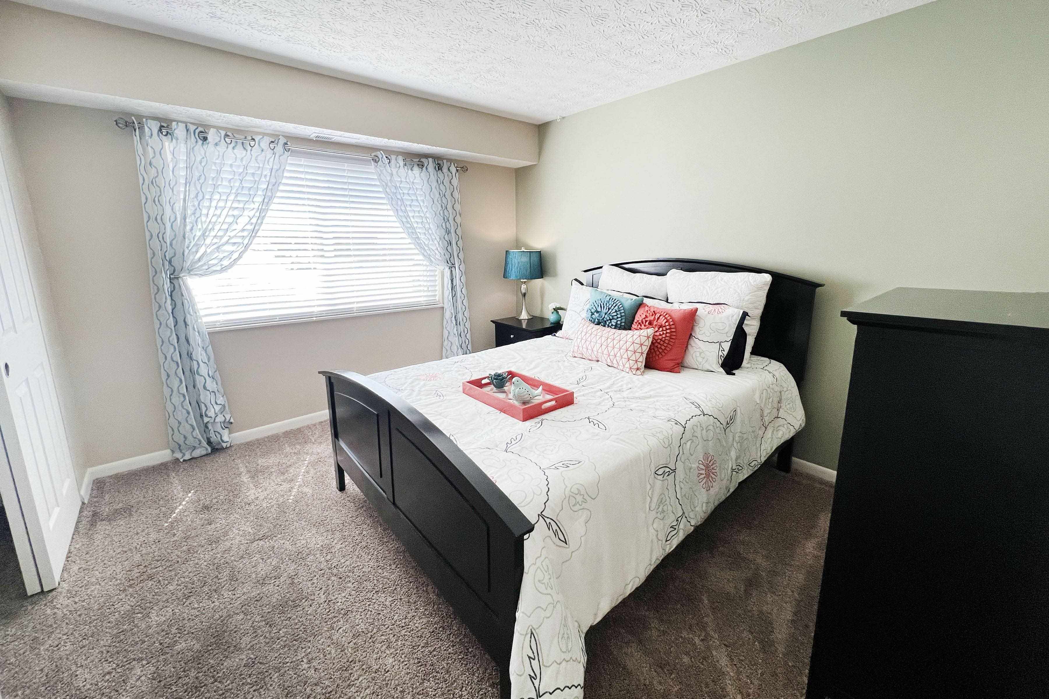 Fox Run Apartments Image 23