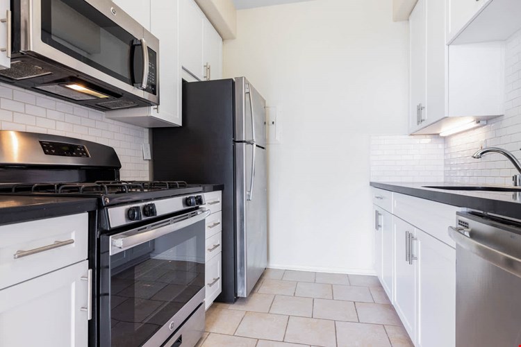 Westside on Beloit  Image 1