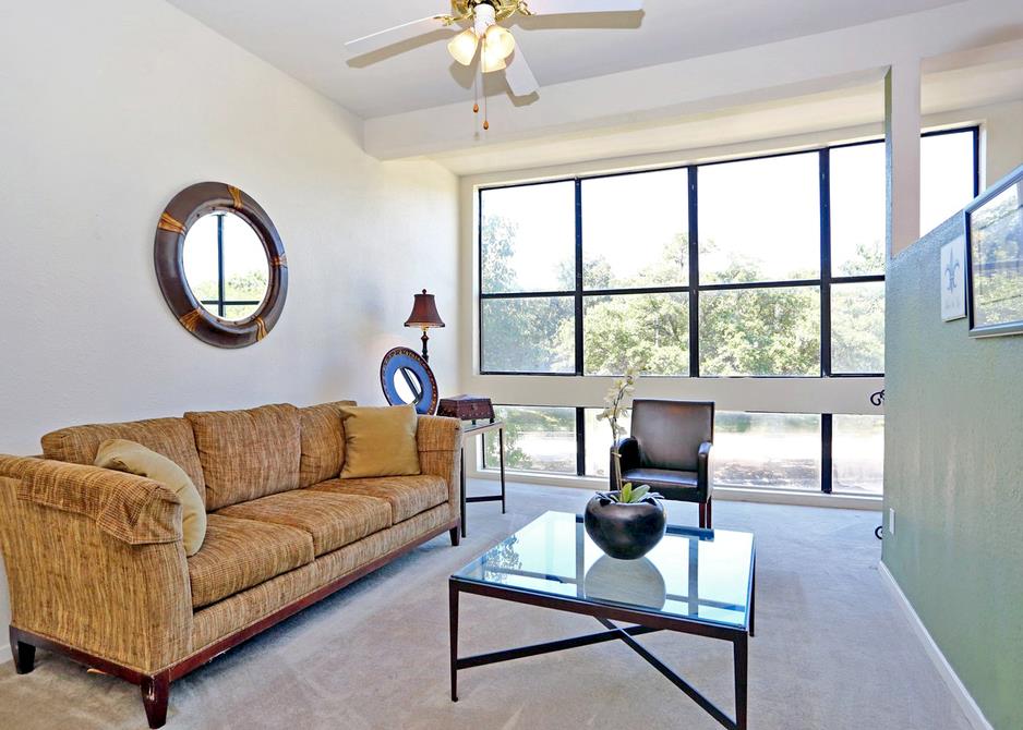 Mylo Apartments Image 30