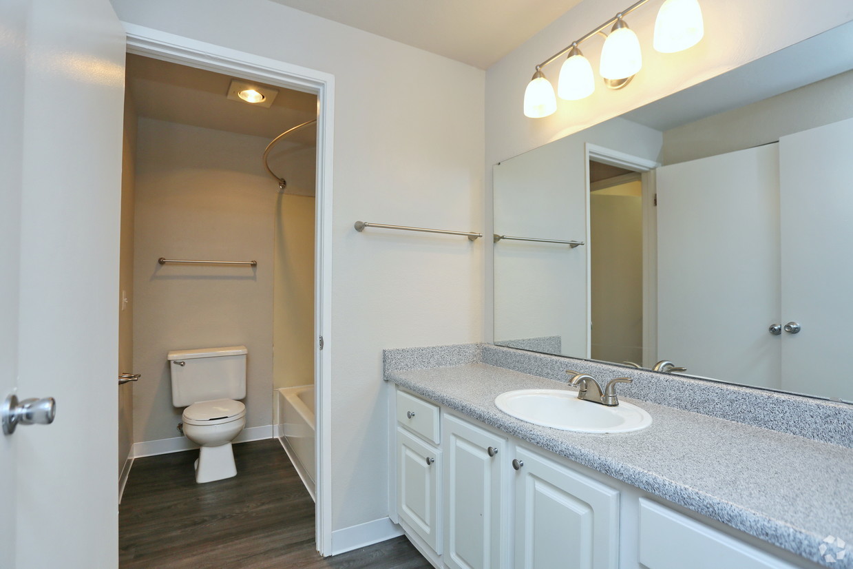 CentrePointe Image 25