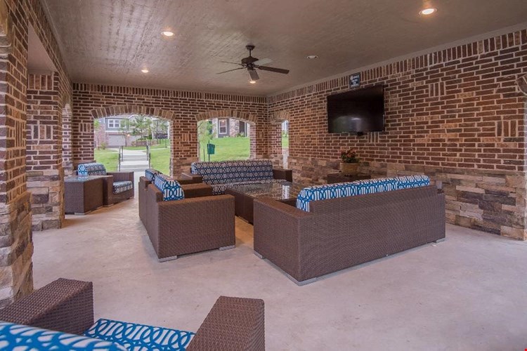 Scissortail Crossing Apartments Image 2