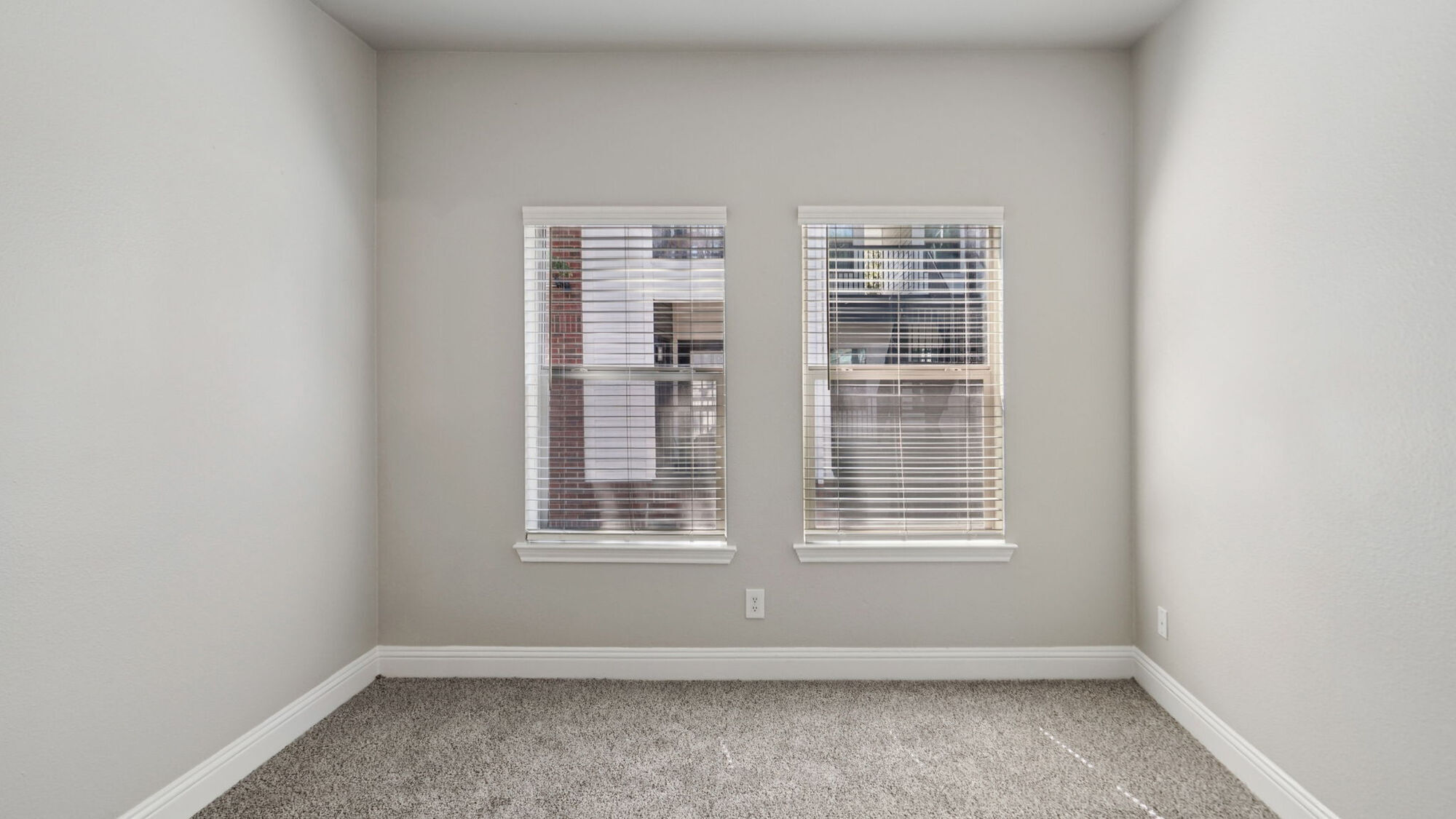 Larkin Apartment Homes Image 98
