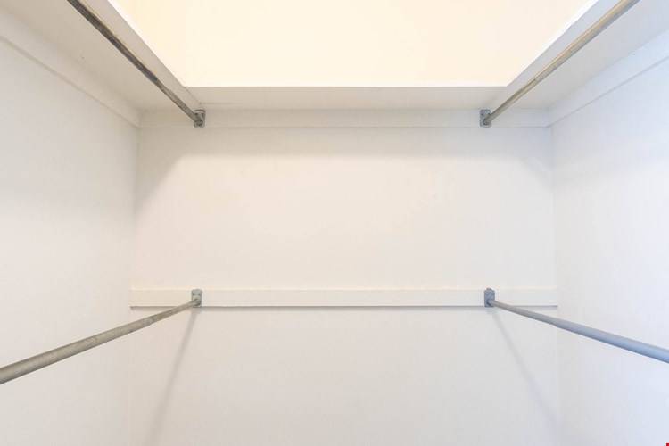 Seminary Roundtop Apartments Image 18