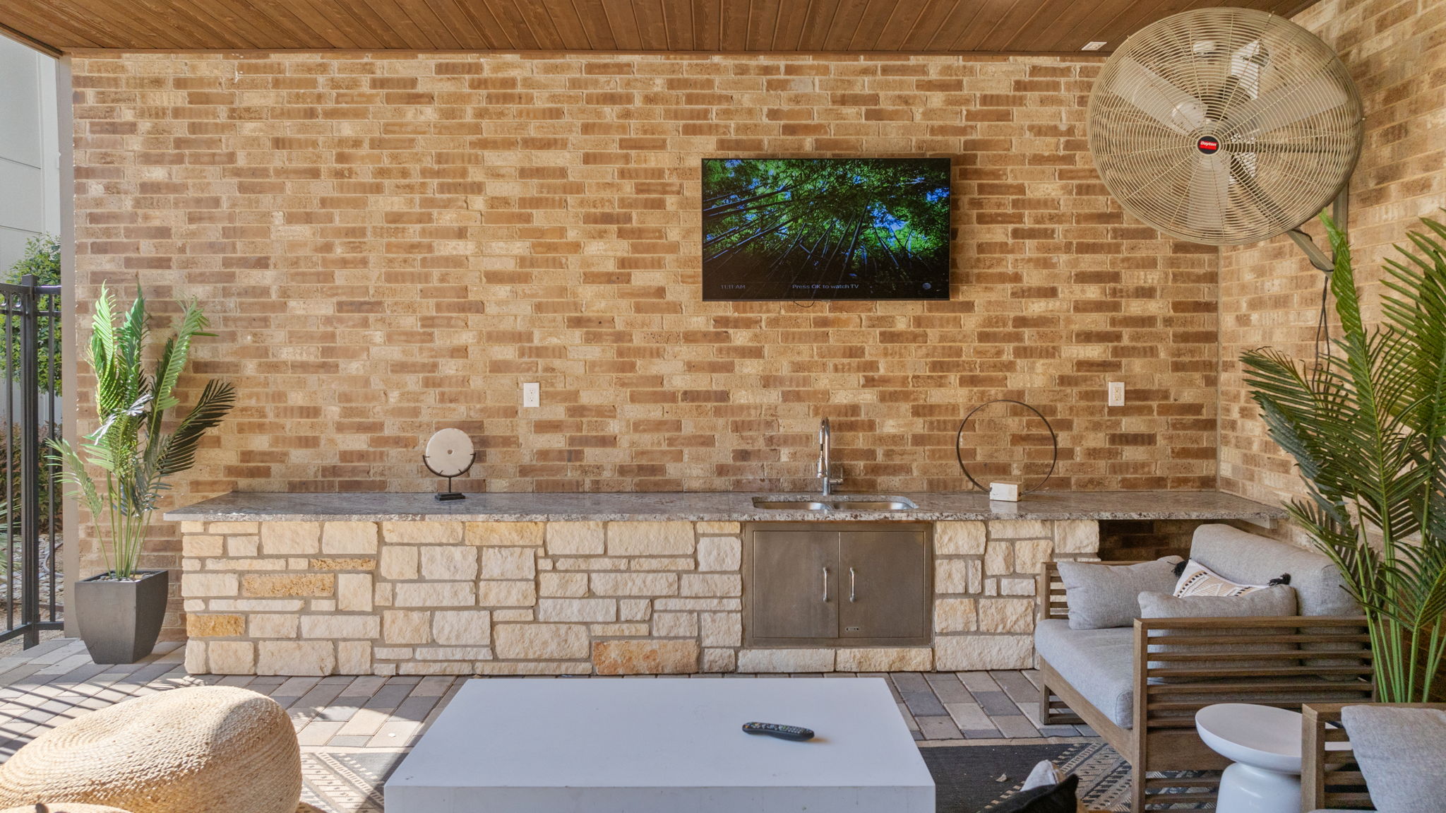 Axis at Watters Creek Image 38