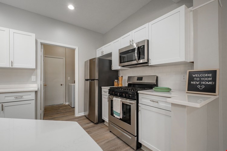 Kensington Grove Apartments Image 1