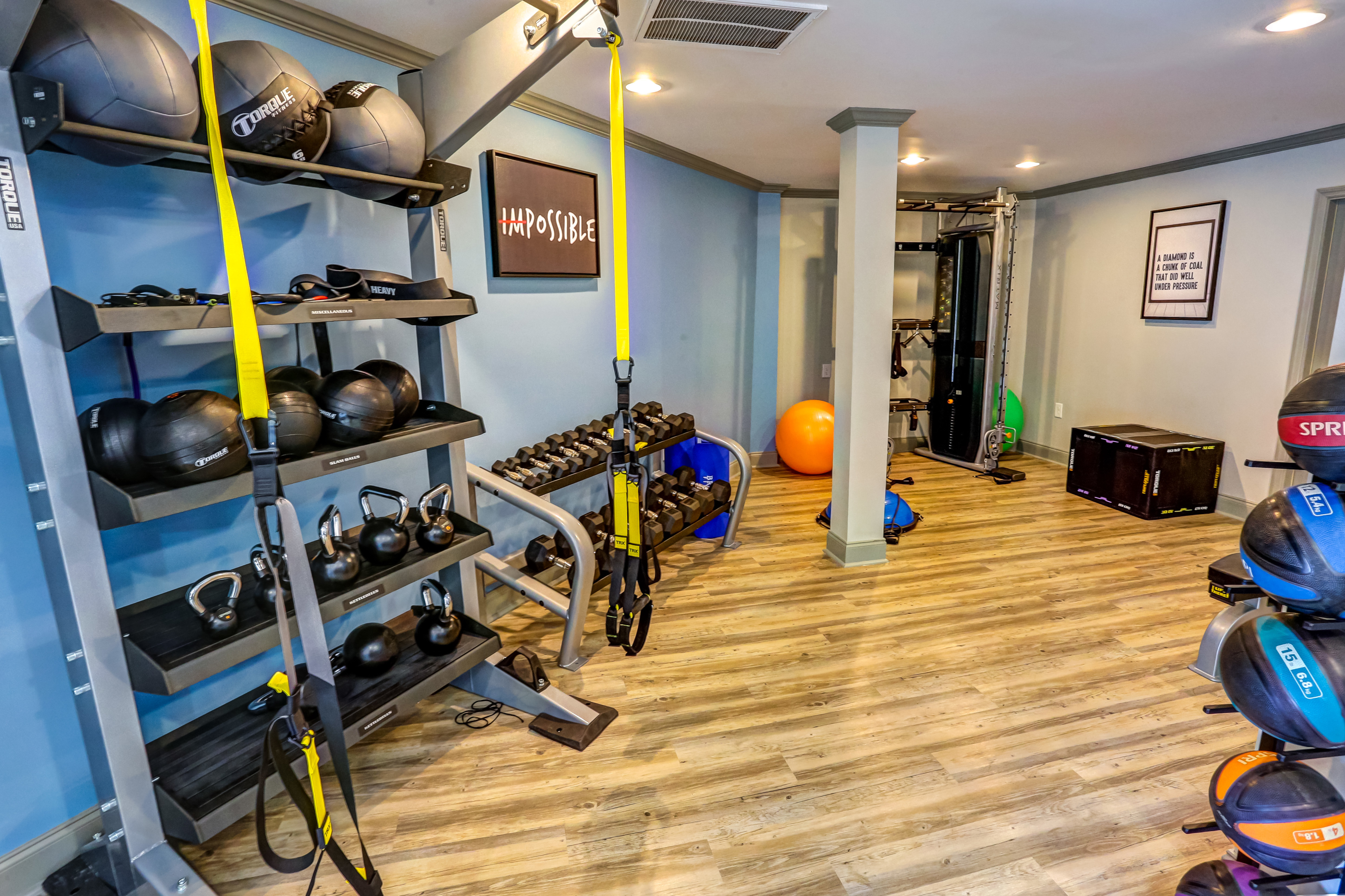 700 Riverchase Apartments Image 11