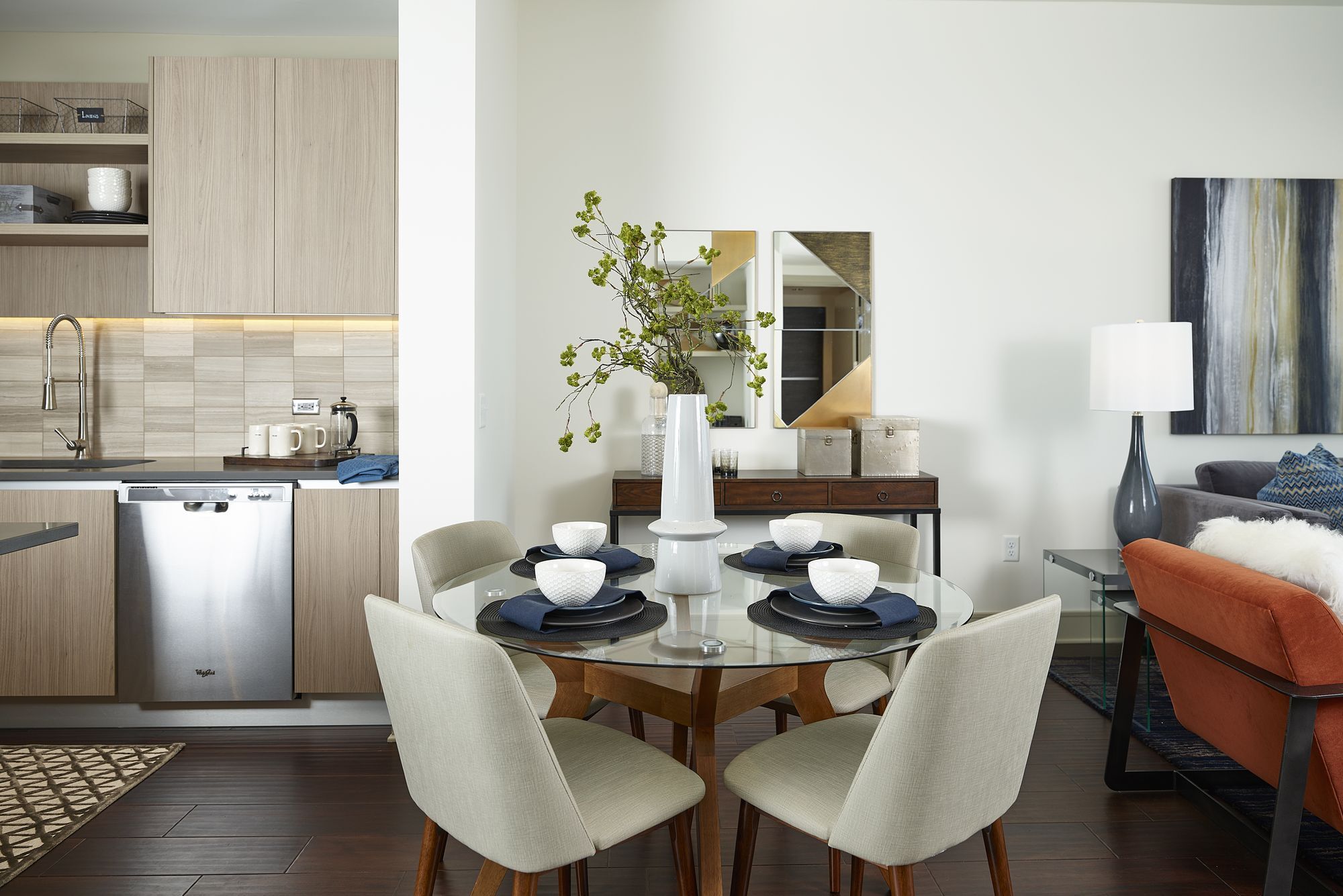 Aris Market Square Image 32