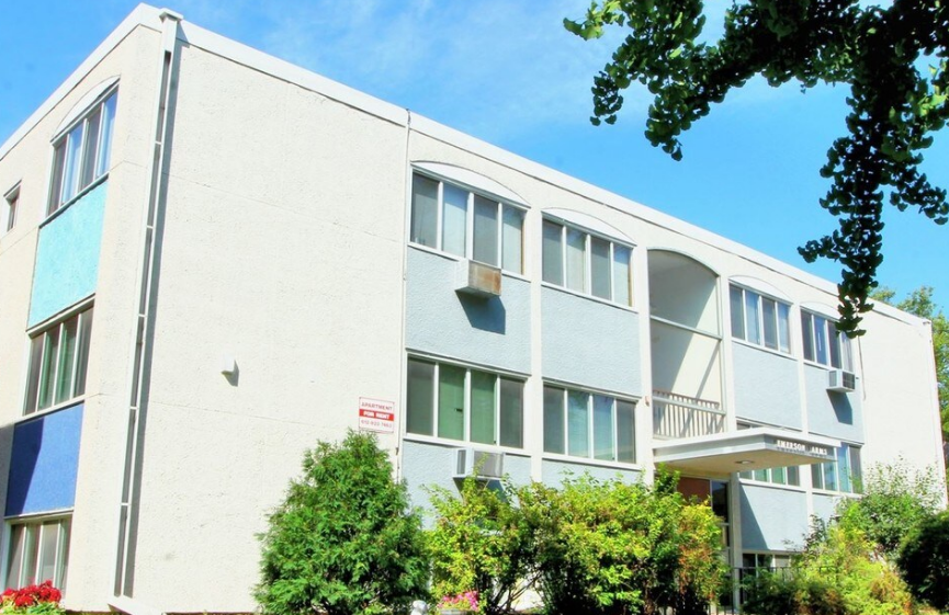 3500 Emerson Image 1