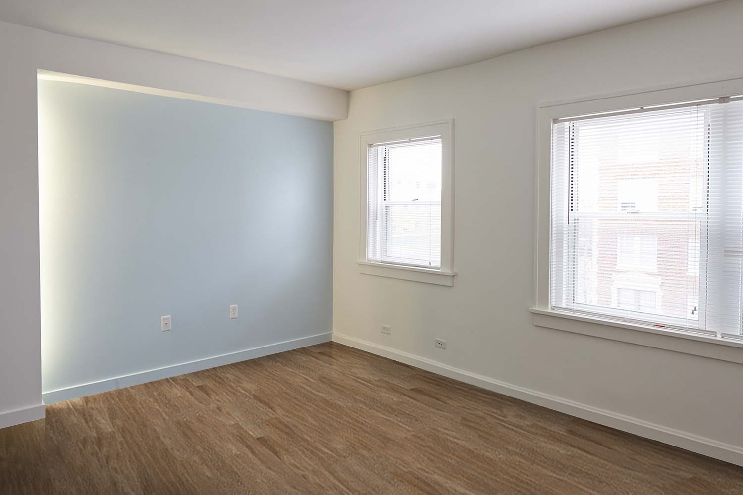Park Central Image 18
