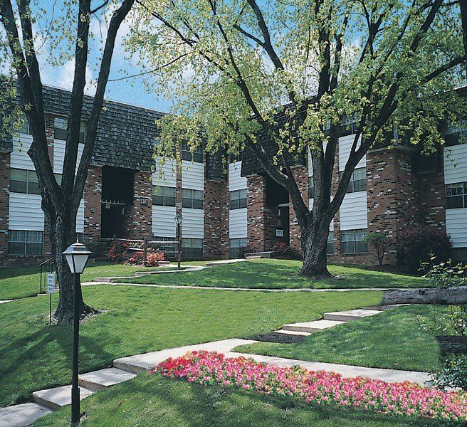 Randolph Square Image 1