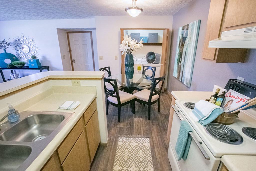 Sterling Park Apartments Image 11