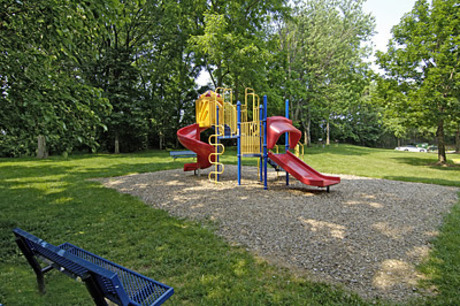 Montgomery Club V Image 9