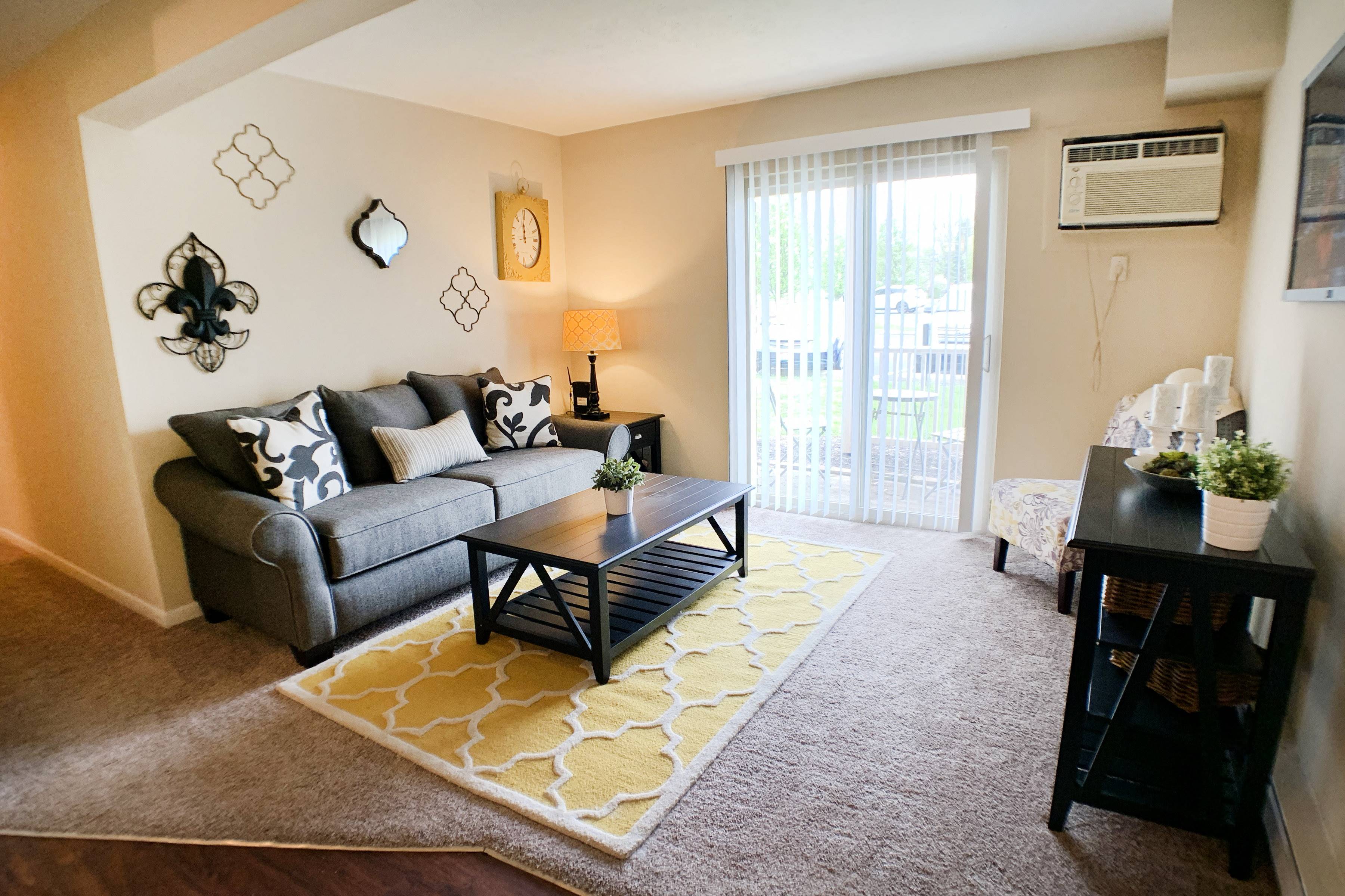 Crown Station Apartments Image 34