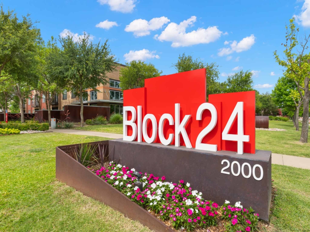 Block 24 Image 4
