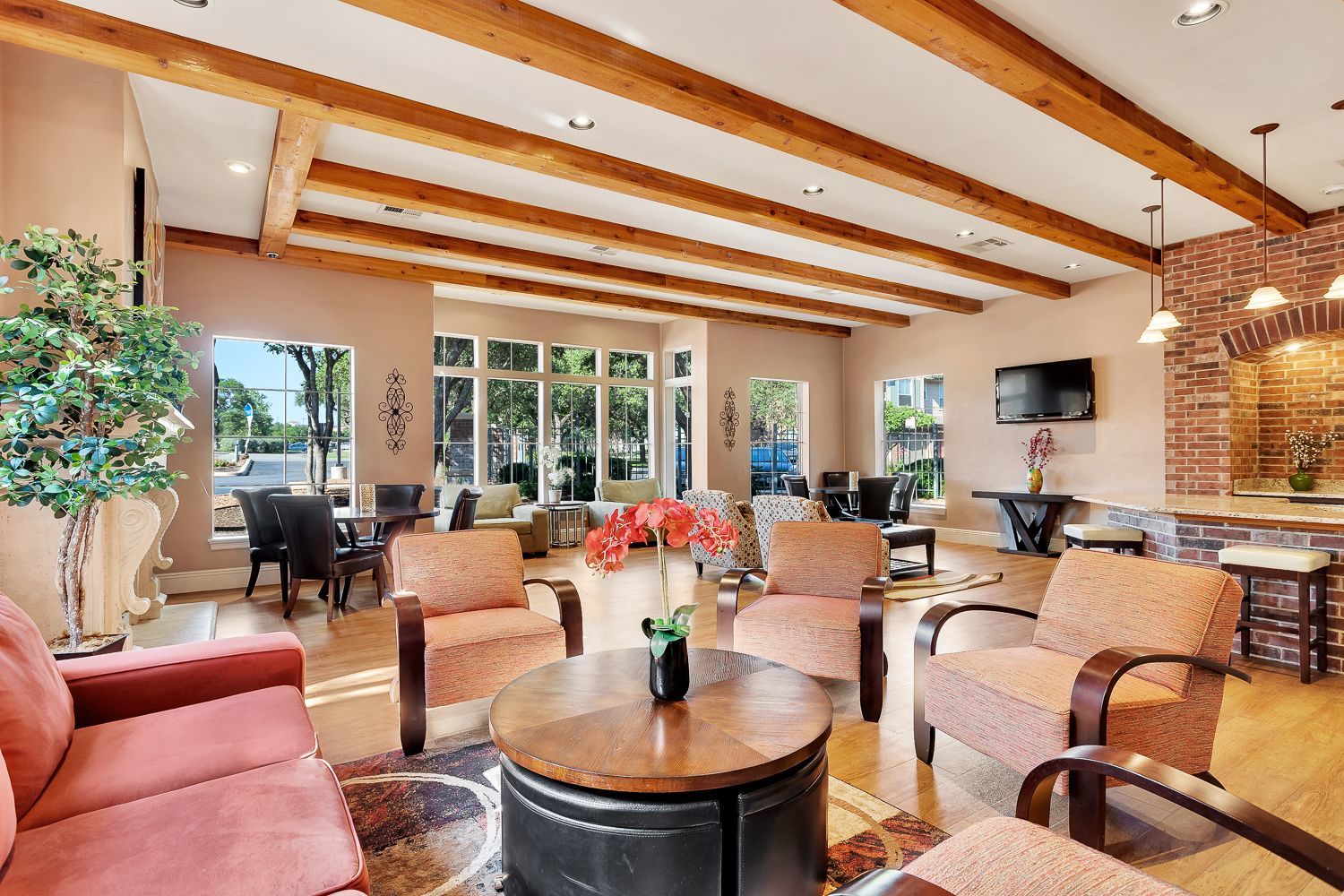 The Estates Of Northwoods Image 2