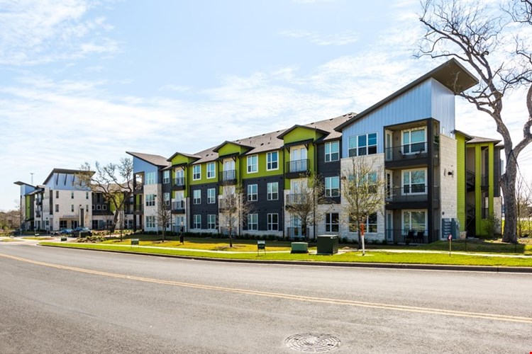 Urban North Apartments Image 27