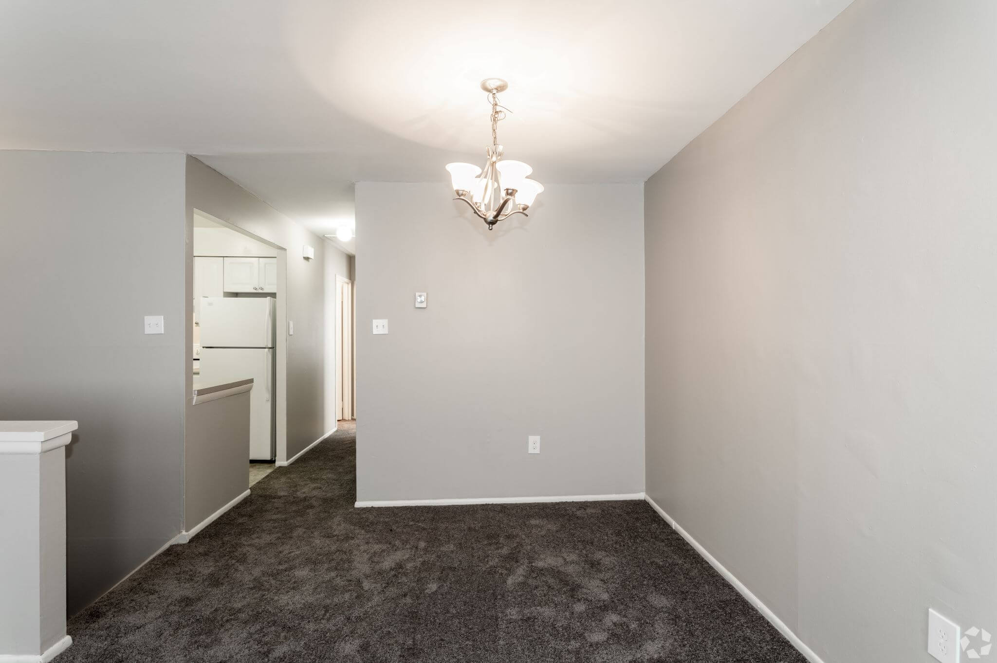  International City Apartments Image 10