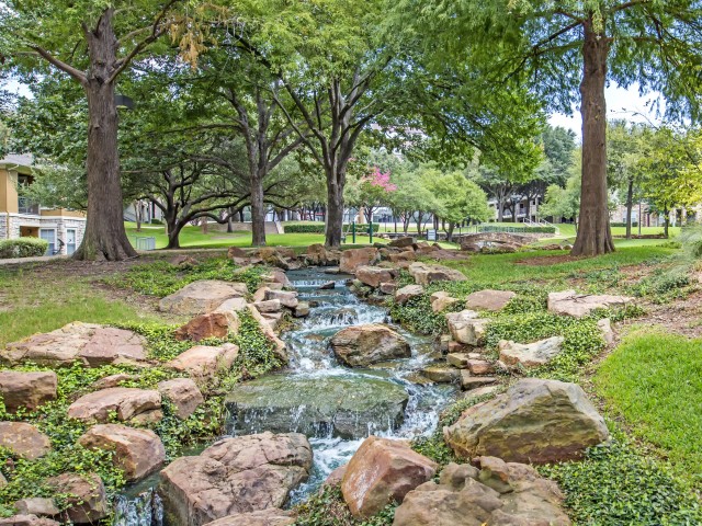 Pavilions at Pebble View Image 25
