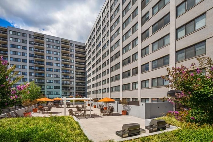 Colesville Towers Image 28